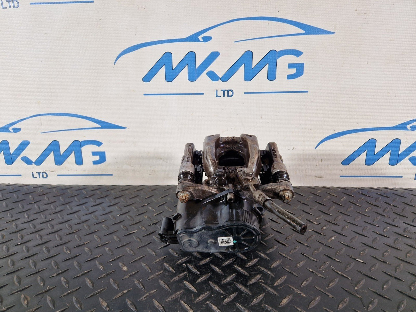 19-ON MERCEDES BENZ B CLASS W247 REAR RIGHT SIDE BRAKE CALIPER A2474230498