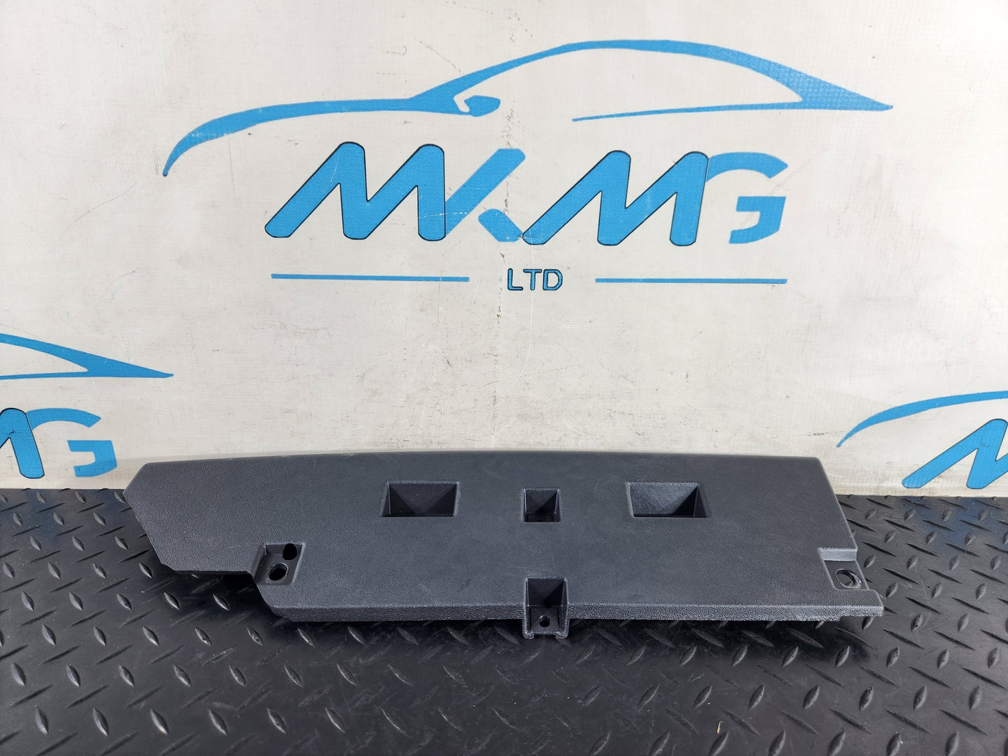 Land Rover Range Rover Evoque L551 SUV Genuine Lower Glovebox Trim K8D2044M91B