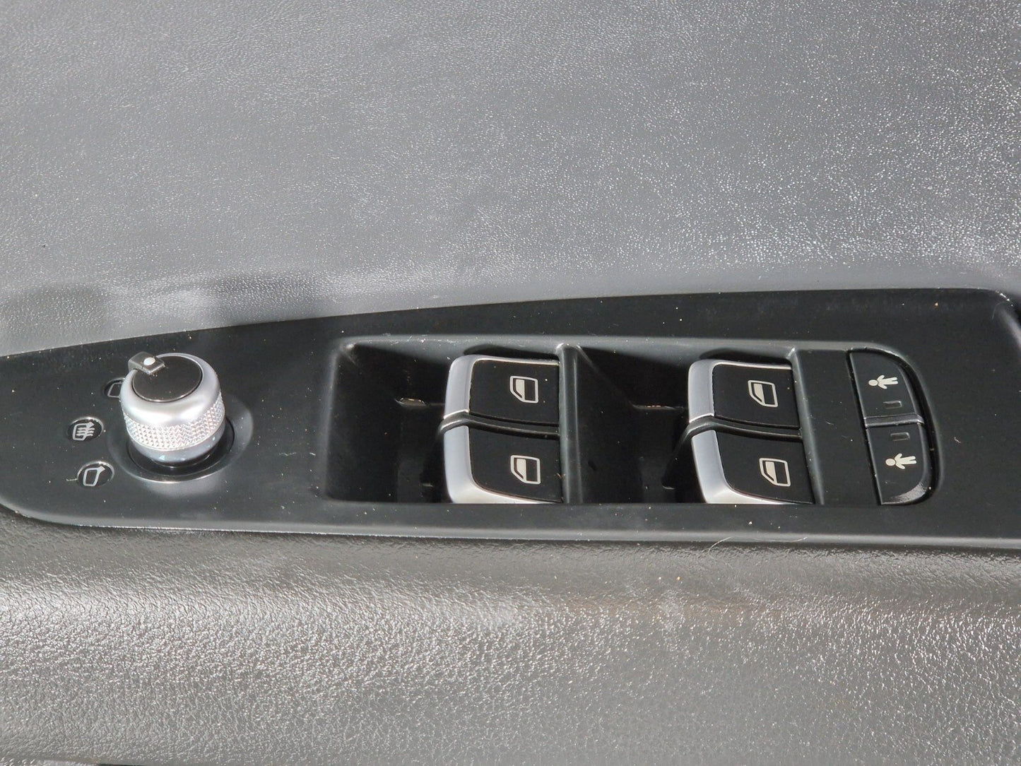 10-18 AUDI A7 4G S-LINE DRIVERS SIDE FRONT DOOR CARD 4G8867106