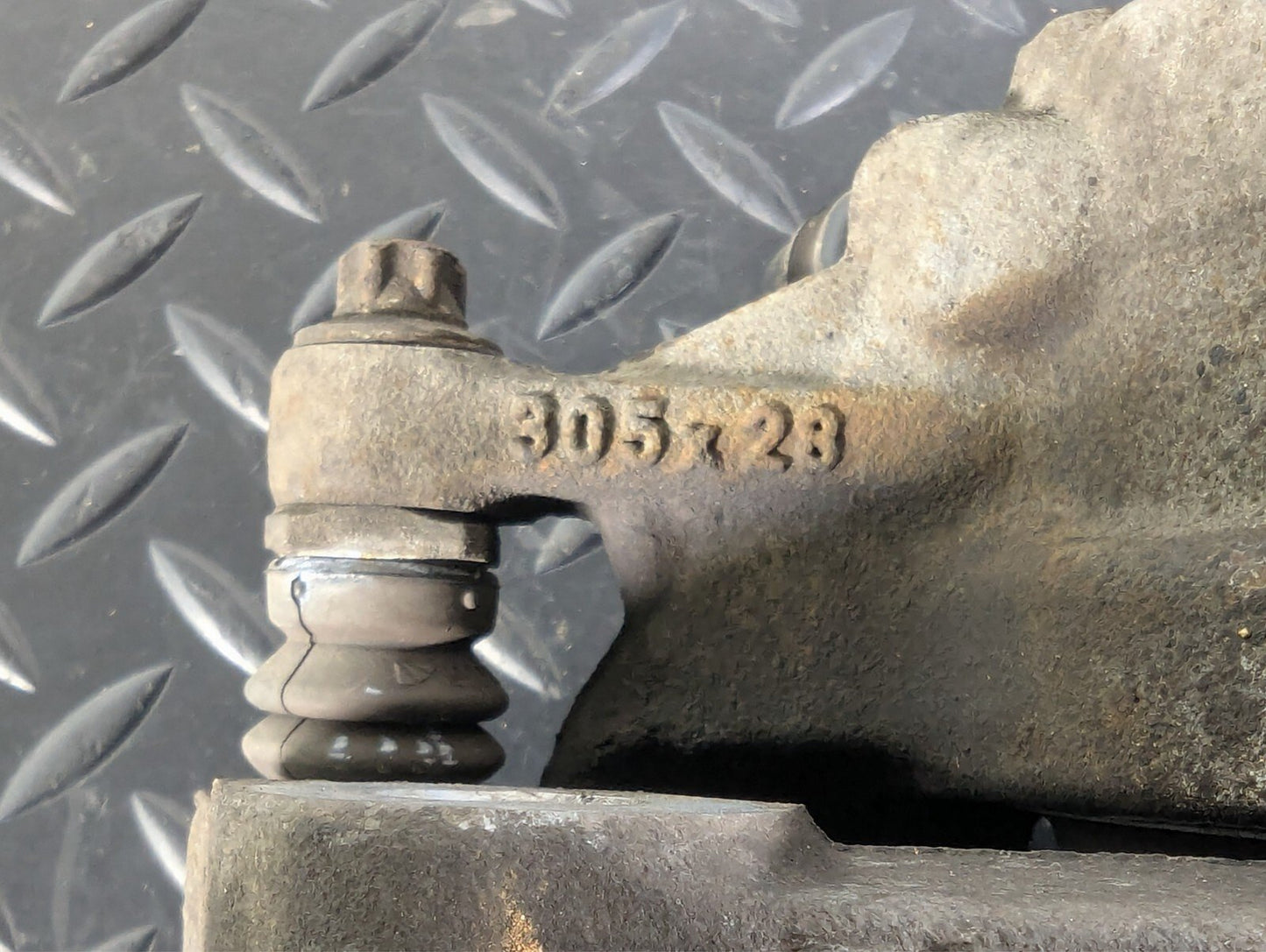 18-ON MERCEDES BENZ A CLASS W177 GENUINE OEM FRONT LEFT N/S BRAKE CALIPER