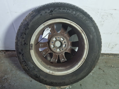 Honda CR-V MK2 (RD88) 16" Alloy Wheel with Tyre ~6mm 215/65/16