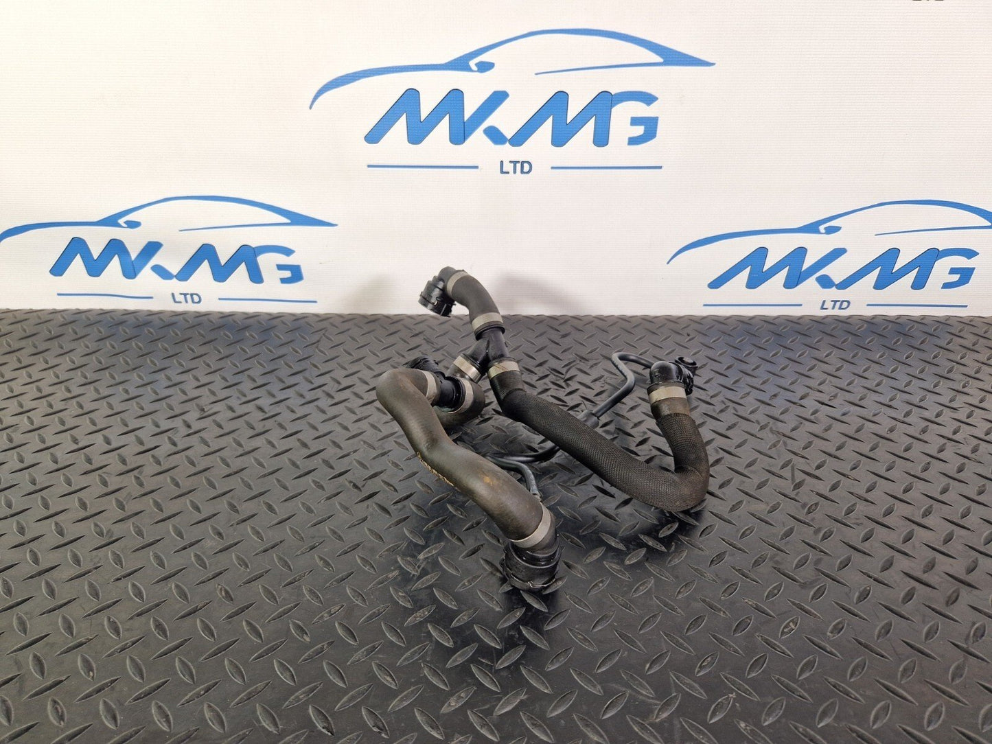 14-21 MERCEDES BENZ C300h W205 GENUINE CIRCULATION PUMP HEATING & COOLANT HOSES