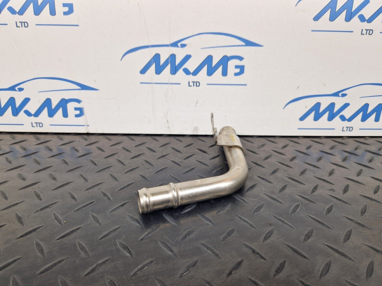 14-23 MERCEDES BENZ VITO W447 2.1d COOLANT HOSE PIPE A6512030902