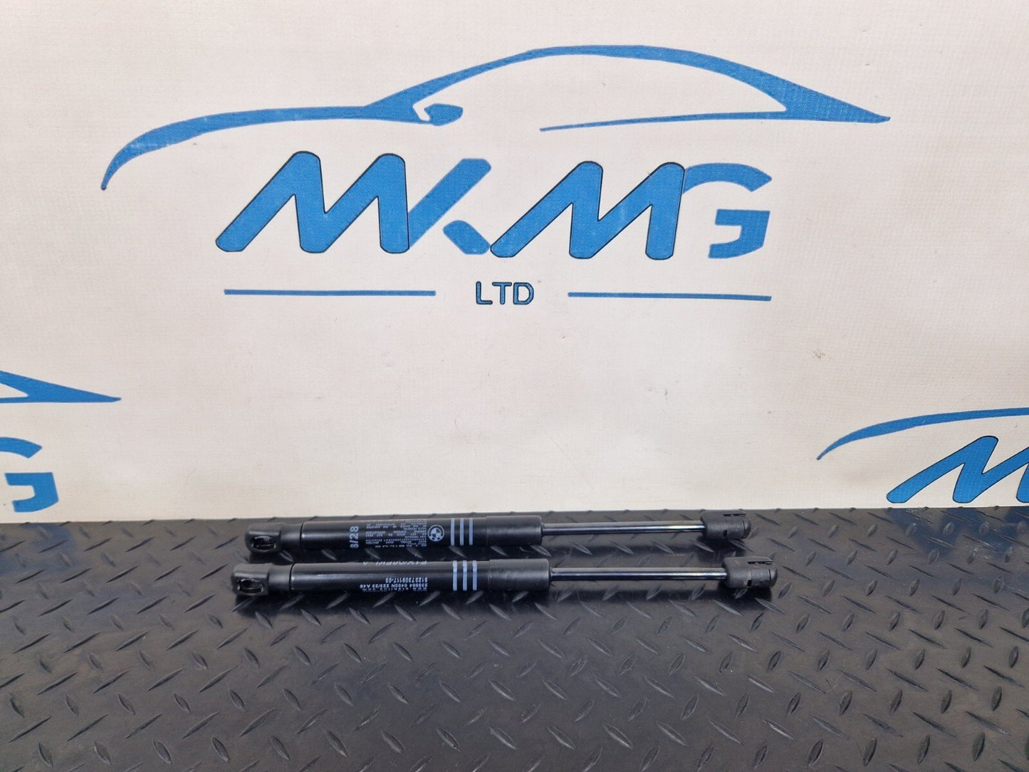 11-18 BMW 6 SERIES F06 RHD BONNET HOOD GAS STRUTS 51237309117