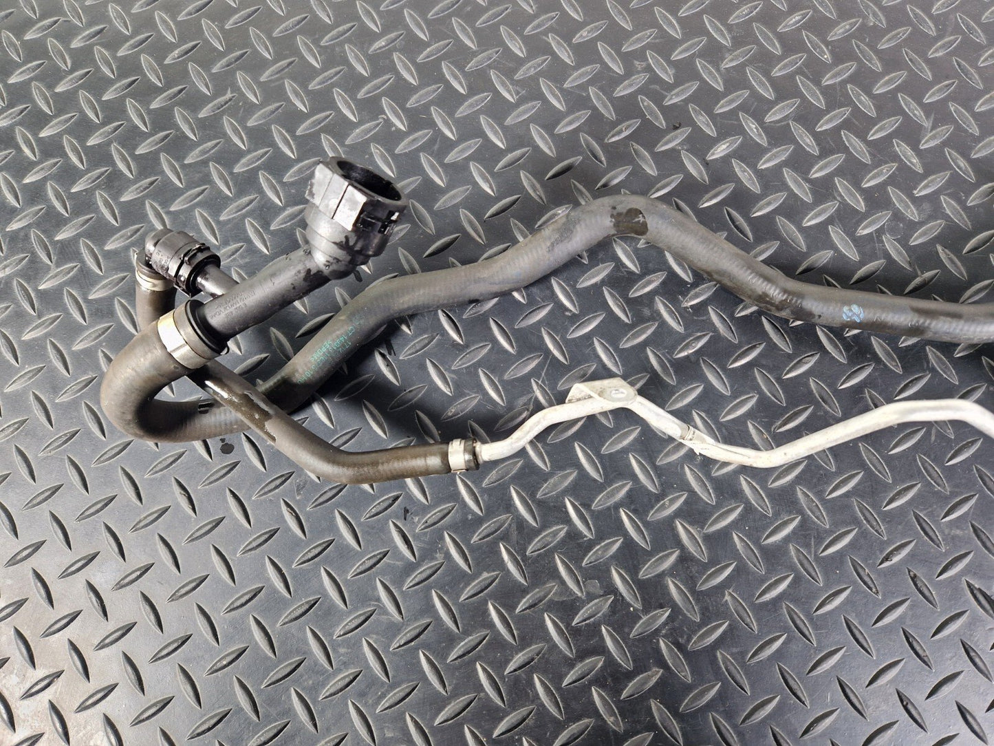 12-18 BMW 3 SERIES F30 F31 LCI ENGINE COOLANT PIPE/HOSE 8583485