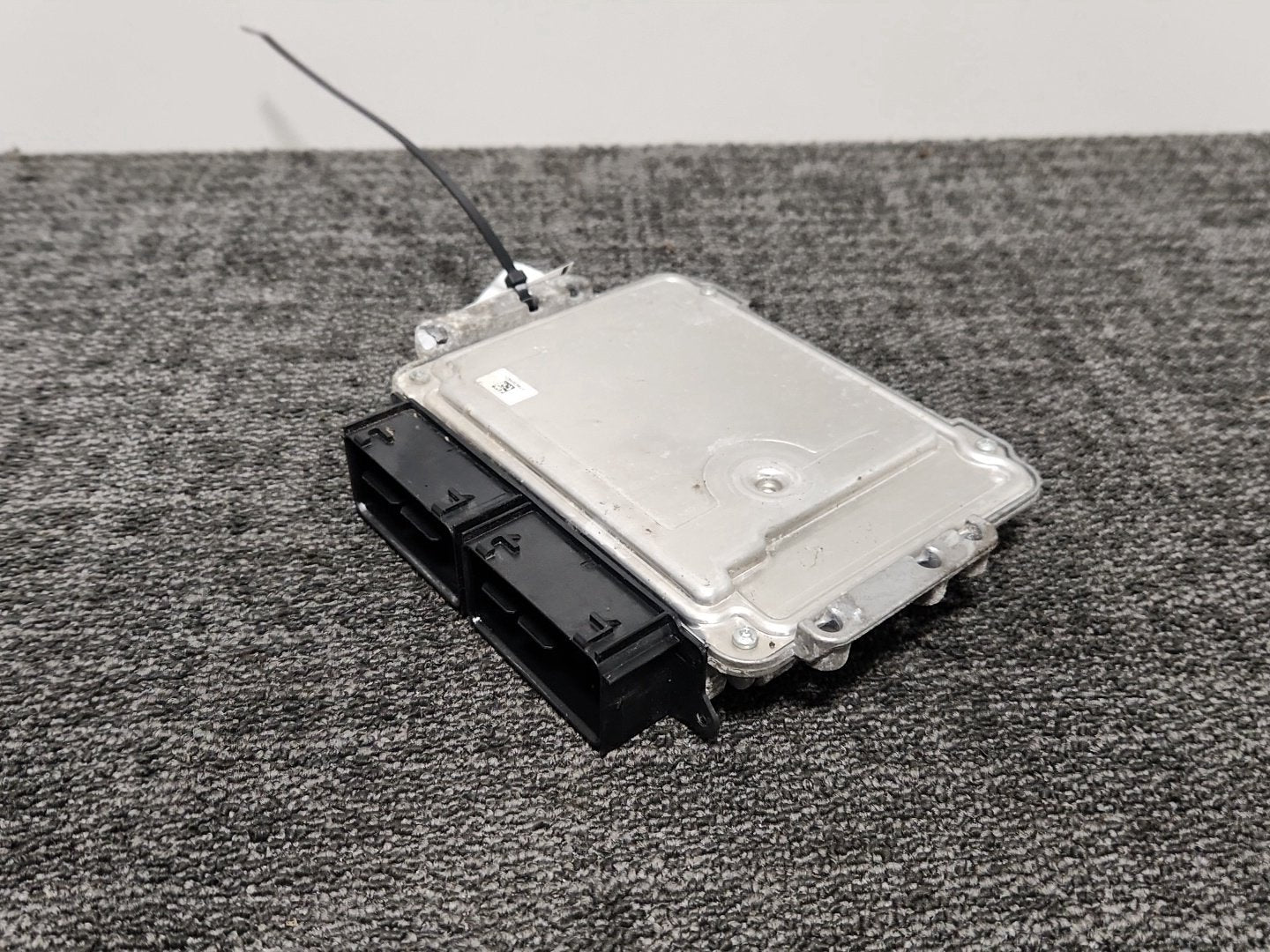 Ford Grand C-Max MK2 (C344) MPV Engine Control Unit Module ECU CV61-12A650-ACF