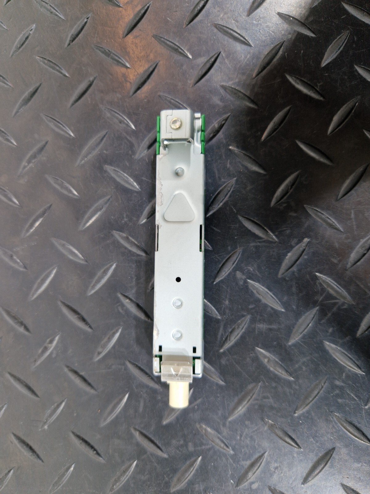 16-24 AUDI A5 F5 COUPE GENUINE ANTENNA AMPLIFIER BOOSTER 8W6035225