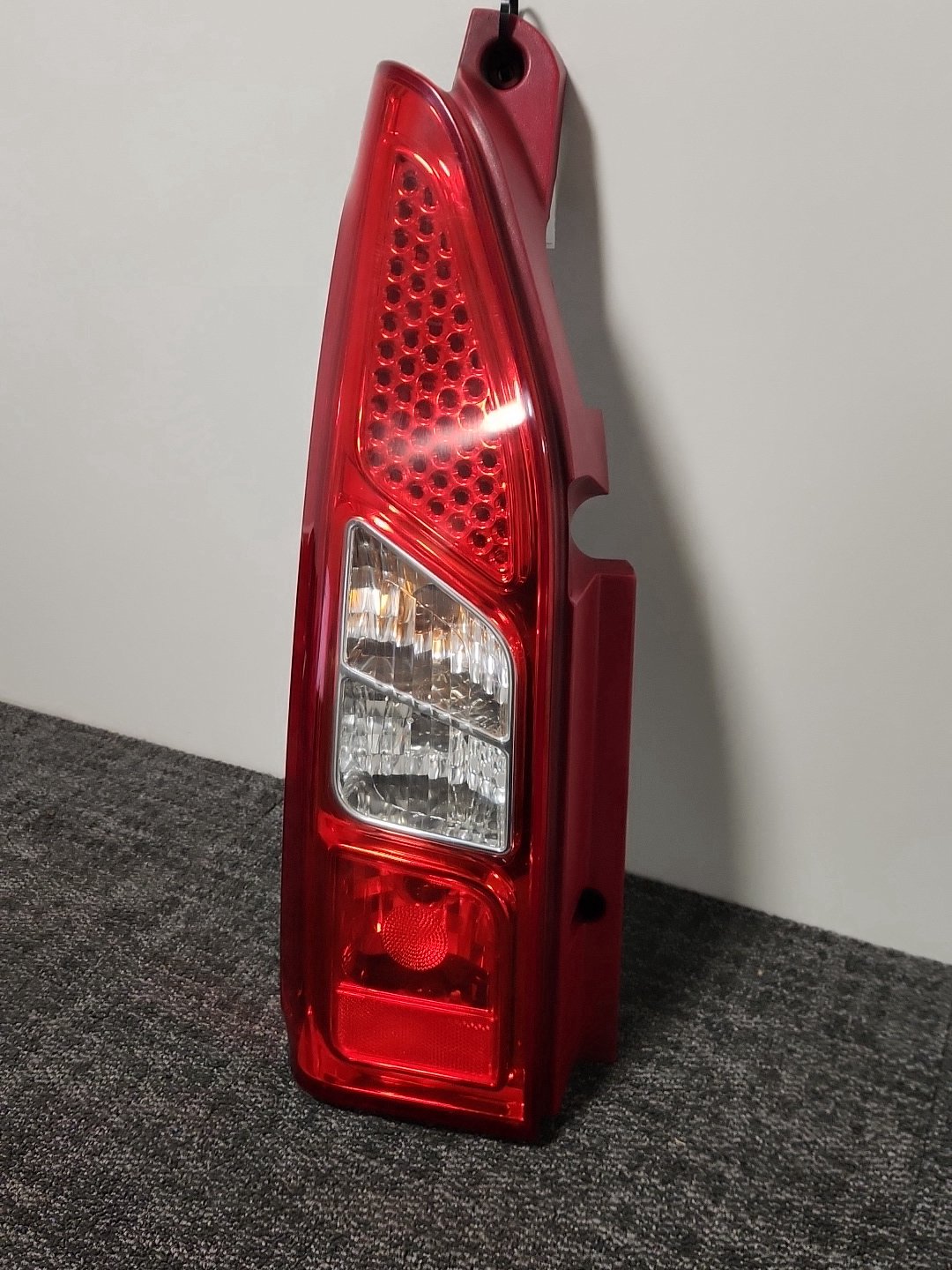 2008 Peugeot Partner MK2 (PH1) (B9) Genuine Rear Left N/S Tail Light 9680545280
