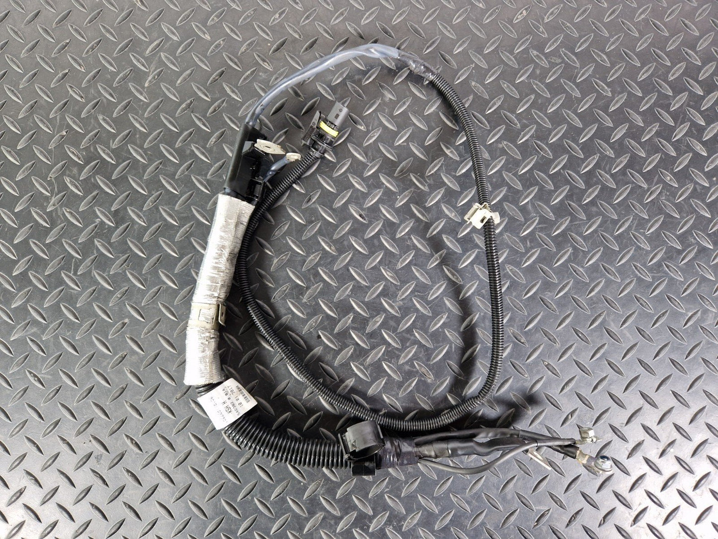 14-21 MERCEDES BENZ C220d W205 OEM ENGINE CABLE HARNESS A2055400428