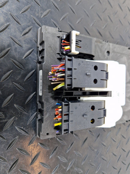 16-19 AUDI A4 B9 COMFORT CONVENIENCE CONTROL MODULE UNIT 8W0907063AC