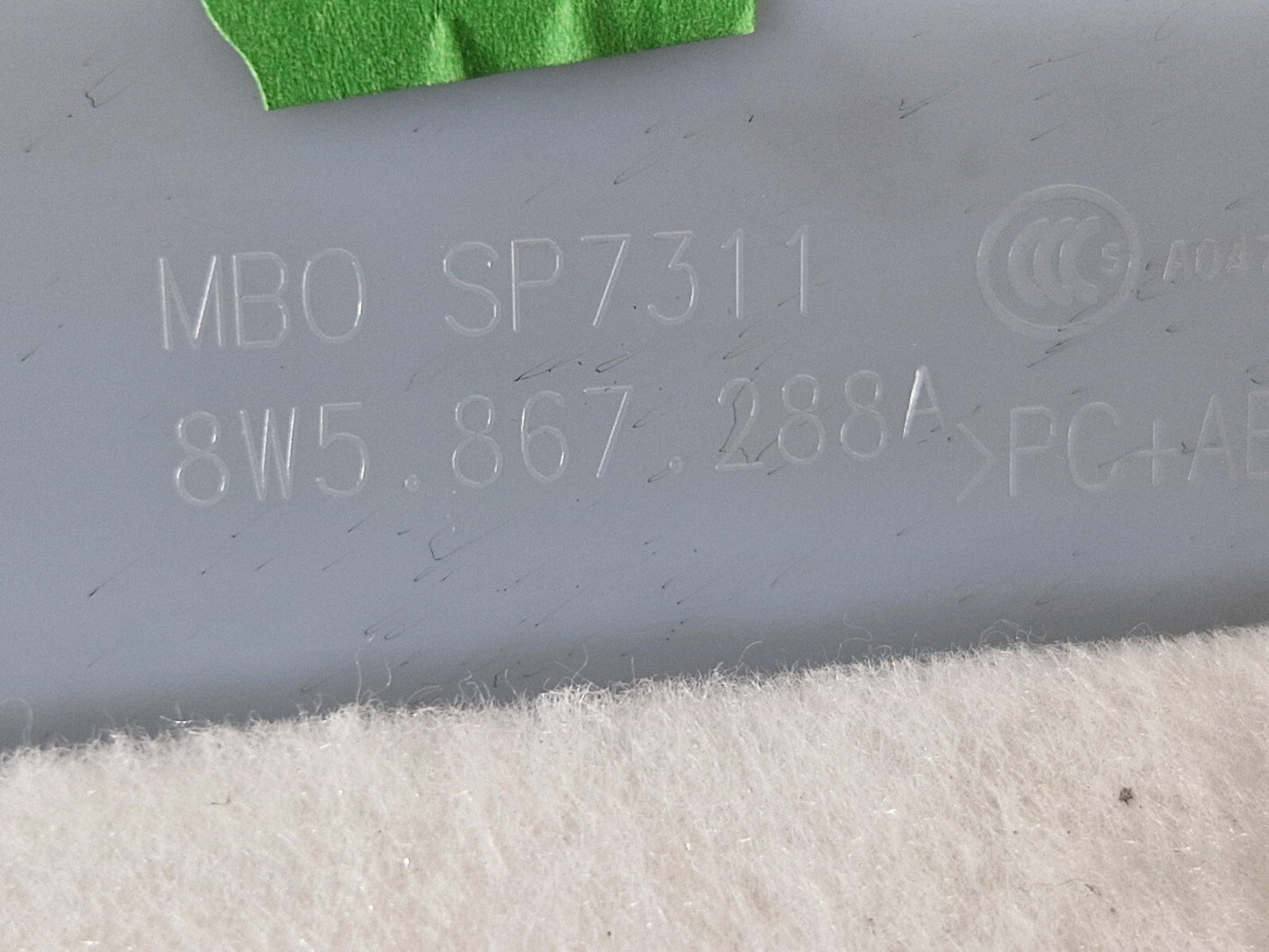 16-19 AUDI A4 B9 S-LINE GENUINE REAR RIGHT OSR C-PILLAR TRIM 8W5867288