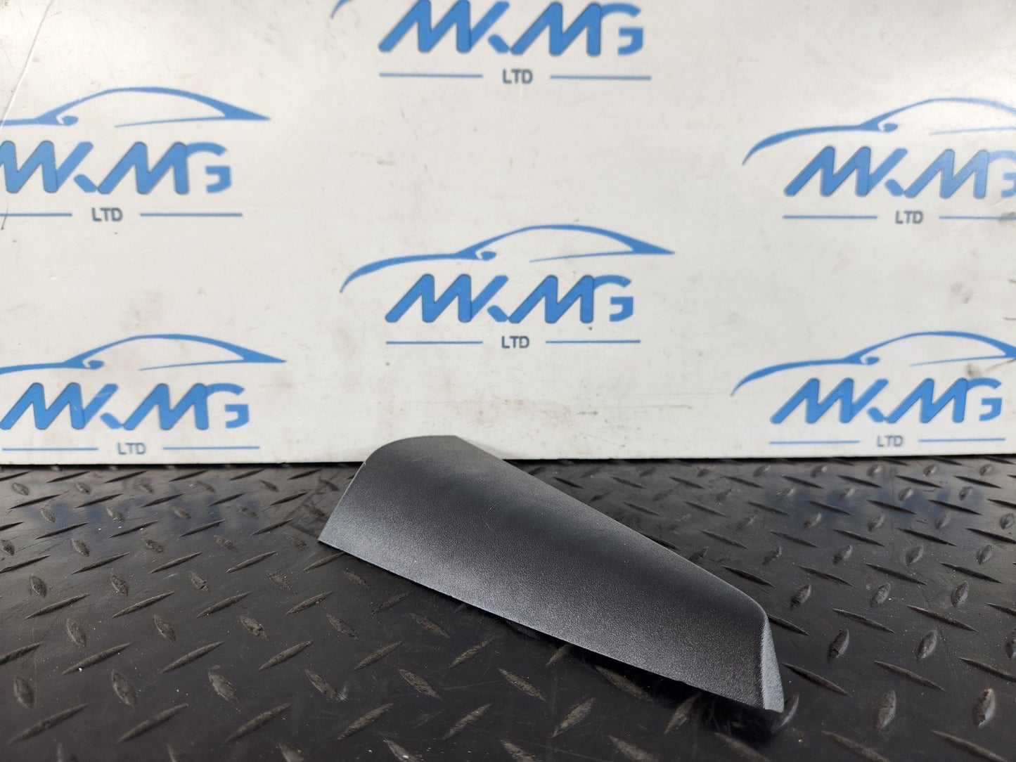 19-ON MERCEDES BENZ B CLASS W247 REAR LEFT N/S DOOR TRIM COVER PANEL A2477303500