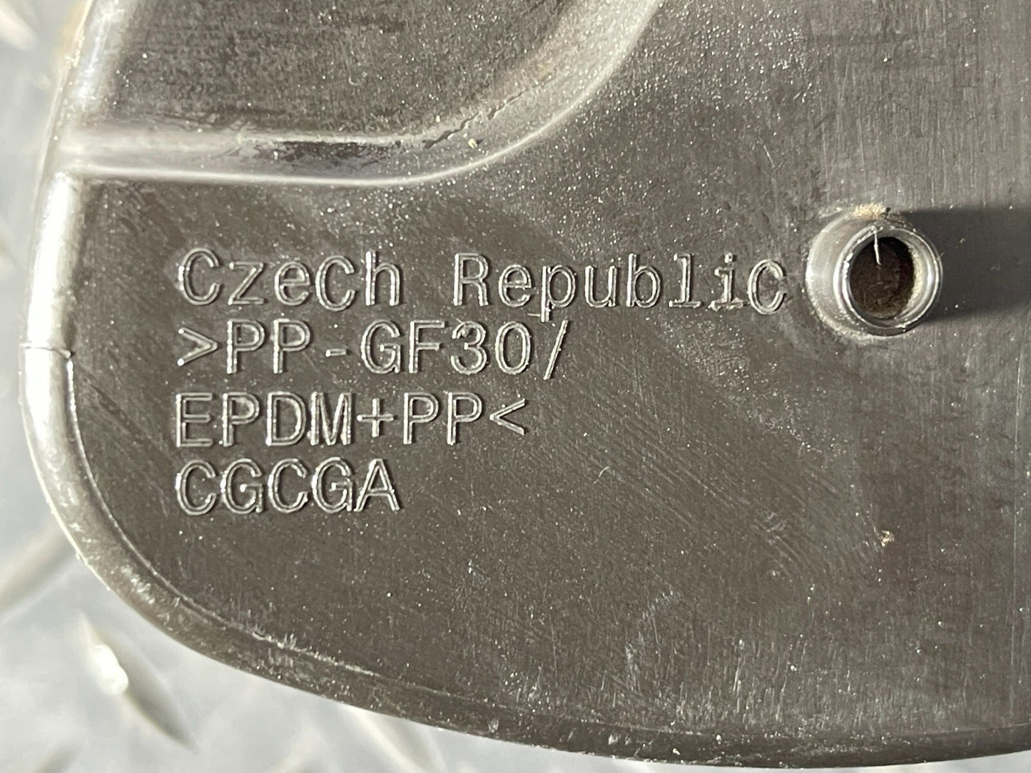 2019-ON  LAND ROVER DISCOVERY L550 FUEL FILLER FLAP & CAP LK7227936CC