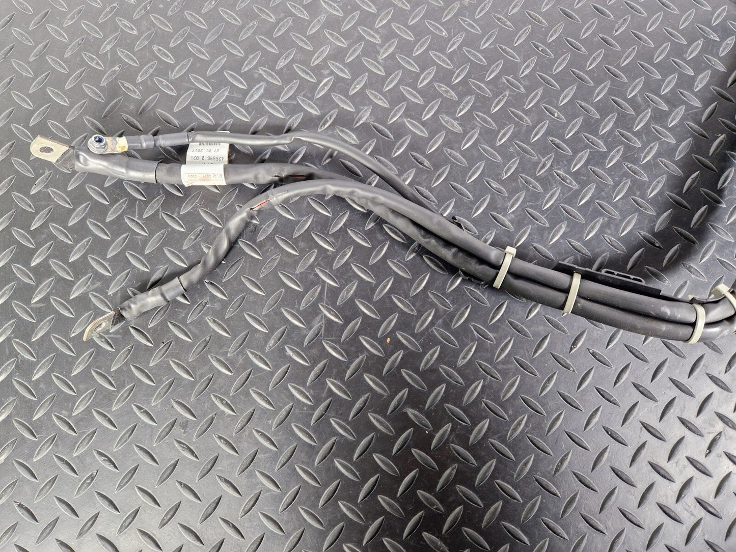14-21 MERCEDES BENZ C200d W205 BATTERY CABLE WIRING HARNESS A2054402336