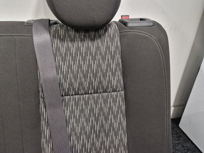 Vauxhall Mokka MK1 (G1U0) SUV Rear Centre Passenger Seat Backrest &amp; Seat Belt