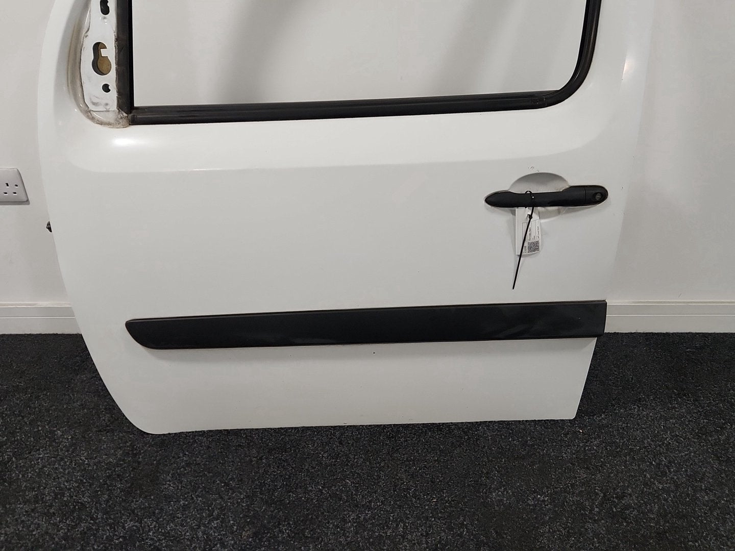 Mercedes Citan W415 Cargo Van Front Left N/S Complete Door in Arctic White 9147