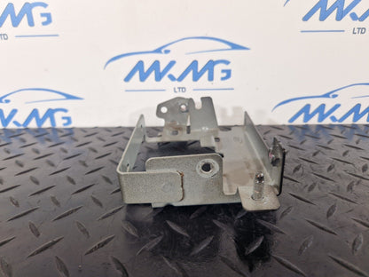 19-ON RANGE ROVER EVOQUE L551 GENUINE BRACKET K8D219H297A