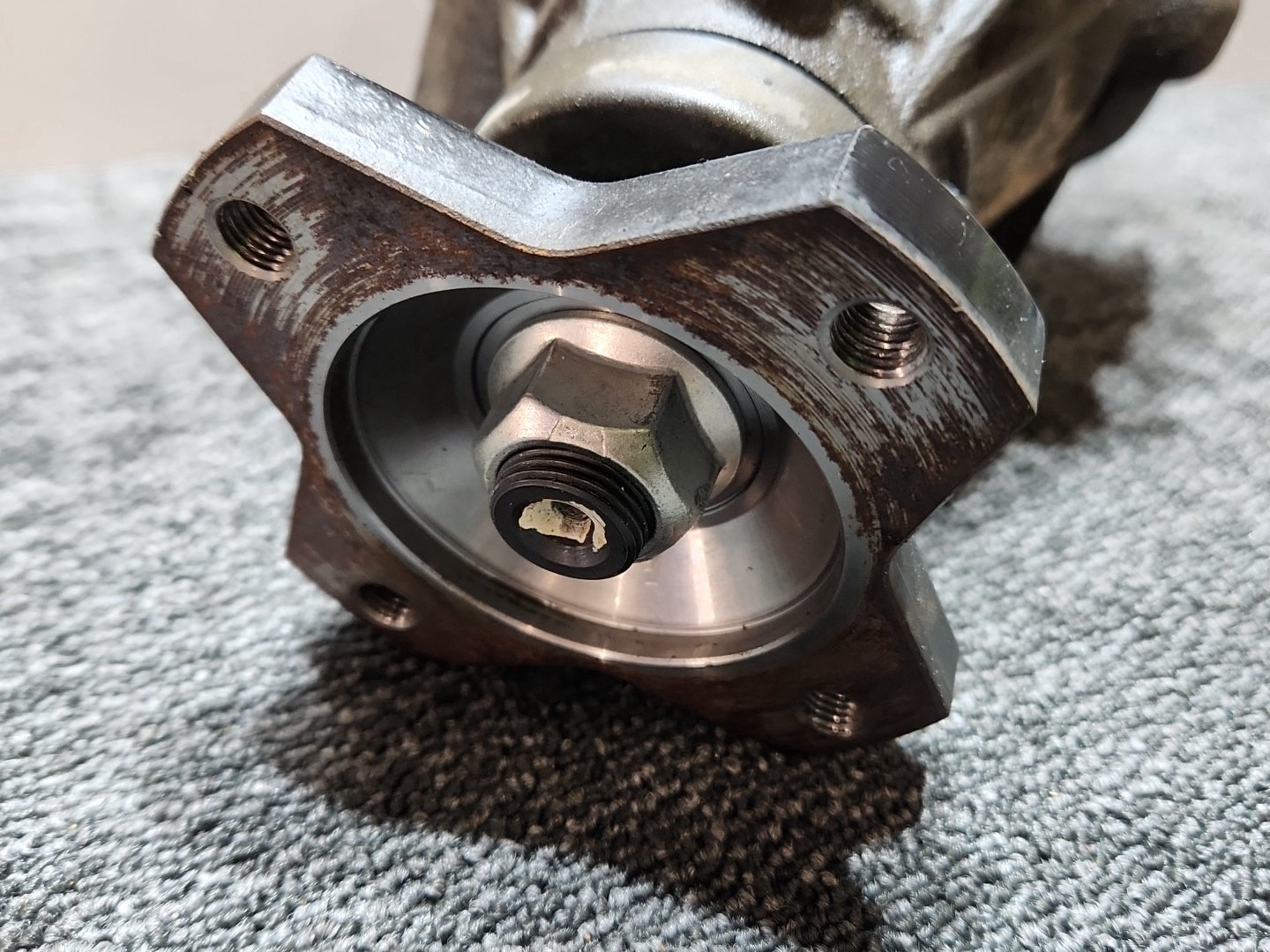 Nissan X-Trail MK2 (T31) SUV 2.0 Automatic Genuine Diff Transfer Case 067022