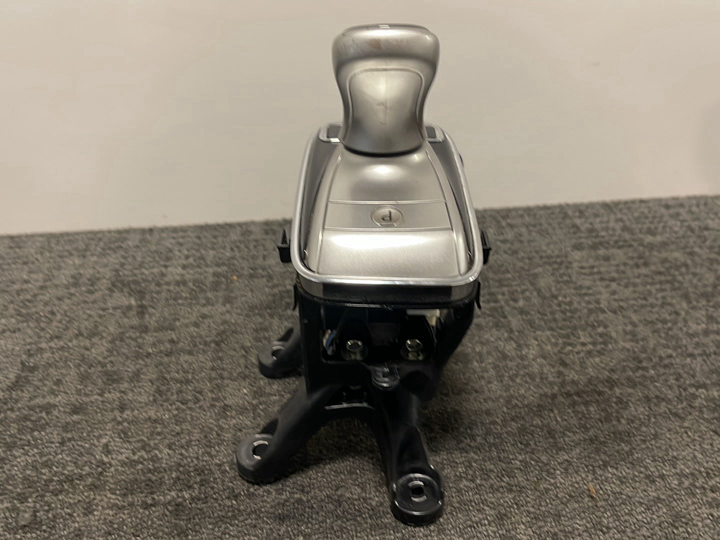 Mitsubishi Outlander MK3 (RE1) (GG2W) SUV Automatic Gear Lever Selector 2400A355