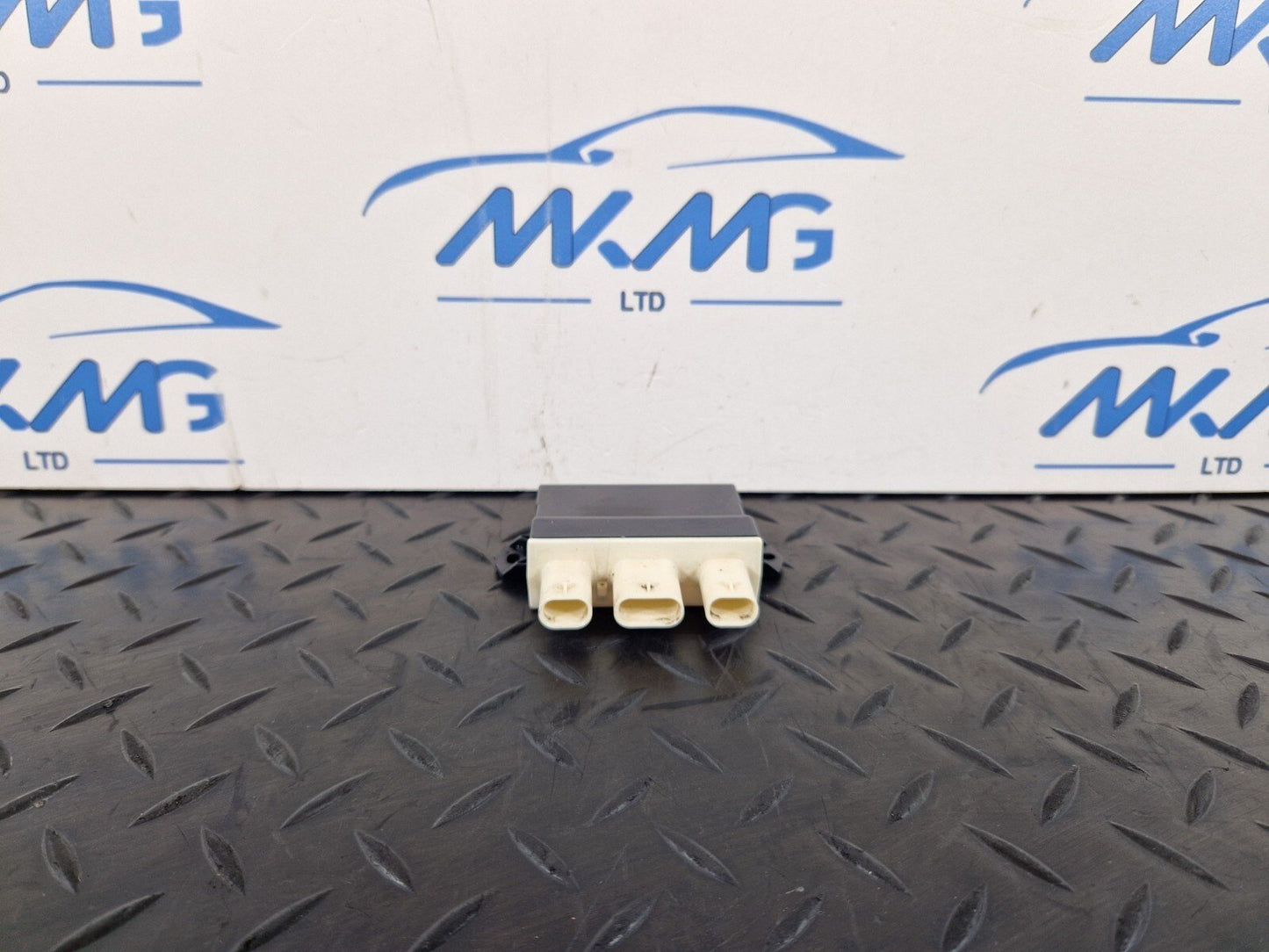 14-21 MERCEDES C CLASS W205 GENUINE TRUNK TAILGATE BOOT OPENING CONTROL MODULE