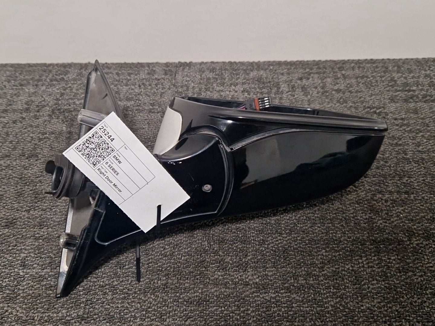BMW 5 Series F10 F11 Genuine Front Right O/S Driver Door Wing Mirror in White