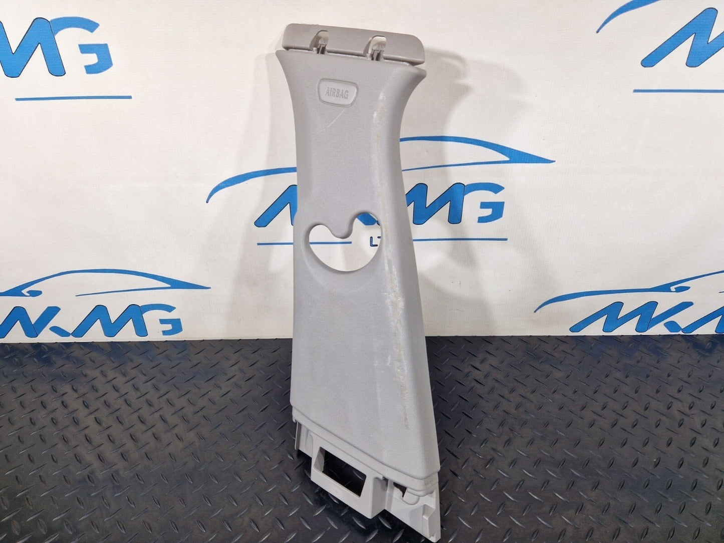 BMW 2 SERIES GRAN TOURER F45 F46 LEFT SIDE B-PILLAR TIM COVER 7329587