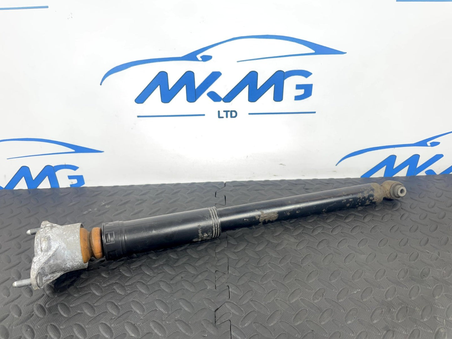 12-18 MERCEDES A B CLA-W176 W246 C117 GENUINE REAR SHOCK ABSORBER A1763201531