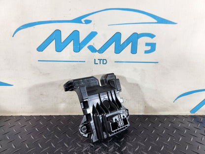 19-ON MERCEDES BENZ B CLASS W247 CENTRE CONSOLE BRACKET MOUNT A2476830400