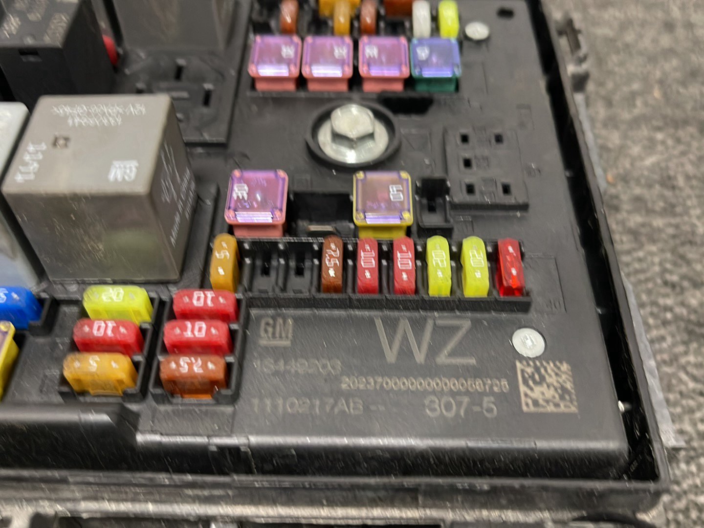 Vauxhall Zafira MK3 (C) (A3470) MPV 1.4L Petrol Genuine Fuse Box