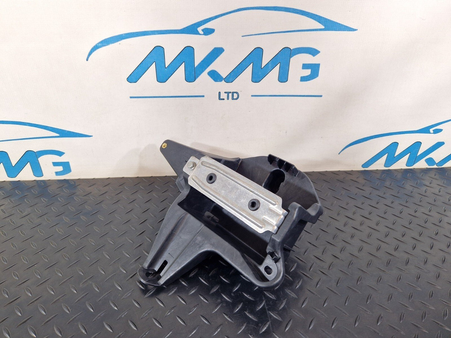 Mercedes-Benz Unknown Part Type A2055451640