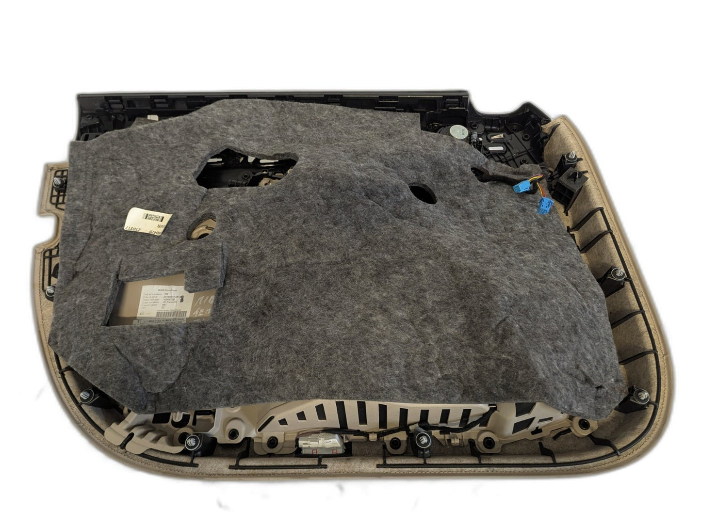 14-21 MERCEDES BENZ W205 FRONT RIGHT DOOR CARD PANEL