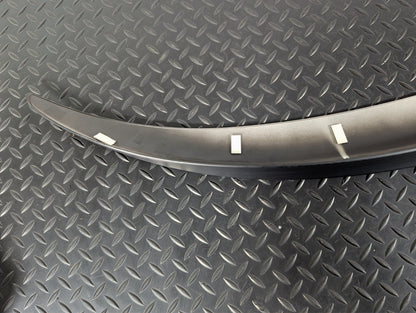 13-19 MERCEDES BENZ CLA C117 REAR SPOILER IN SILVER