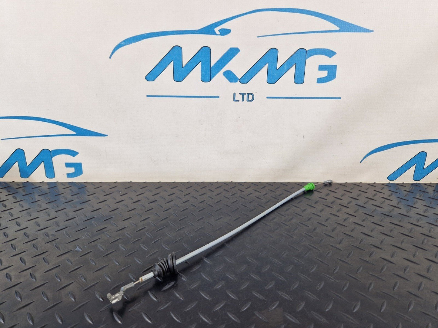 11-19 MERCEDES BENZ ML W166 OEM REAR DOOR BOWDEN CABLE A1667600604