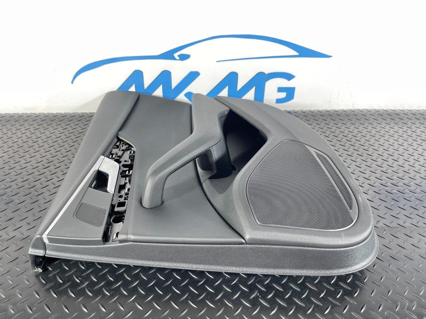 16-19 AUDI A4 B9 GENUINE SALOON REAR RIGHT DRIVER SIDE BLACK LEATHER DOOR CARD