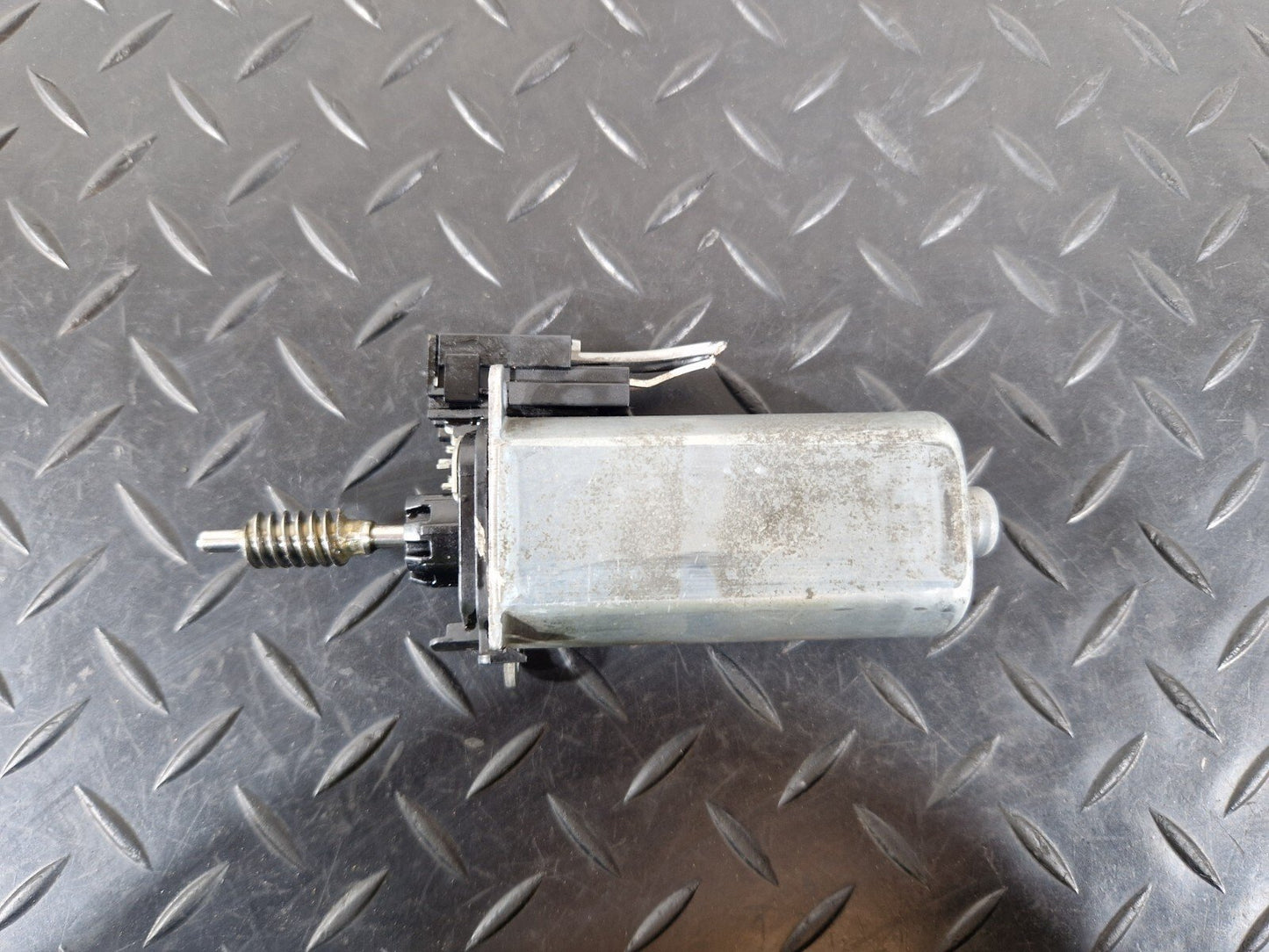 11-19 MERCEDES BENZ ML W166 FRONT SEAT ELECTRIC ADJUSTER DRIVE MOTOR  960562-105