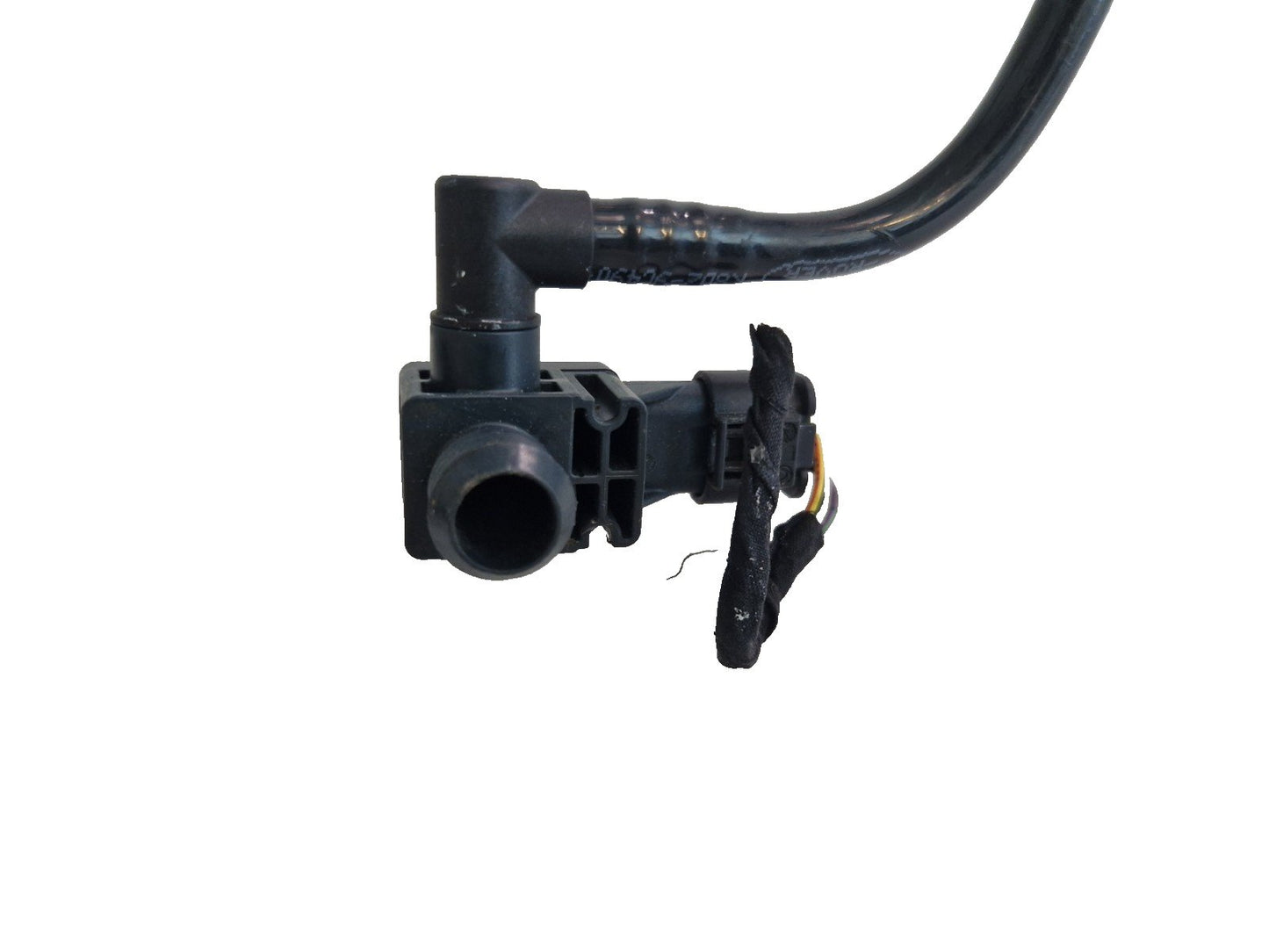 LAND ROVER RANGE ROVER EVOQUE VACUUM PIPE HOSE LINE K8D2-9C490-A