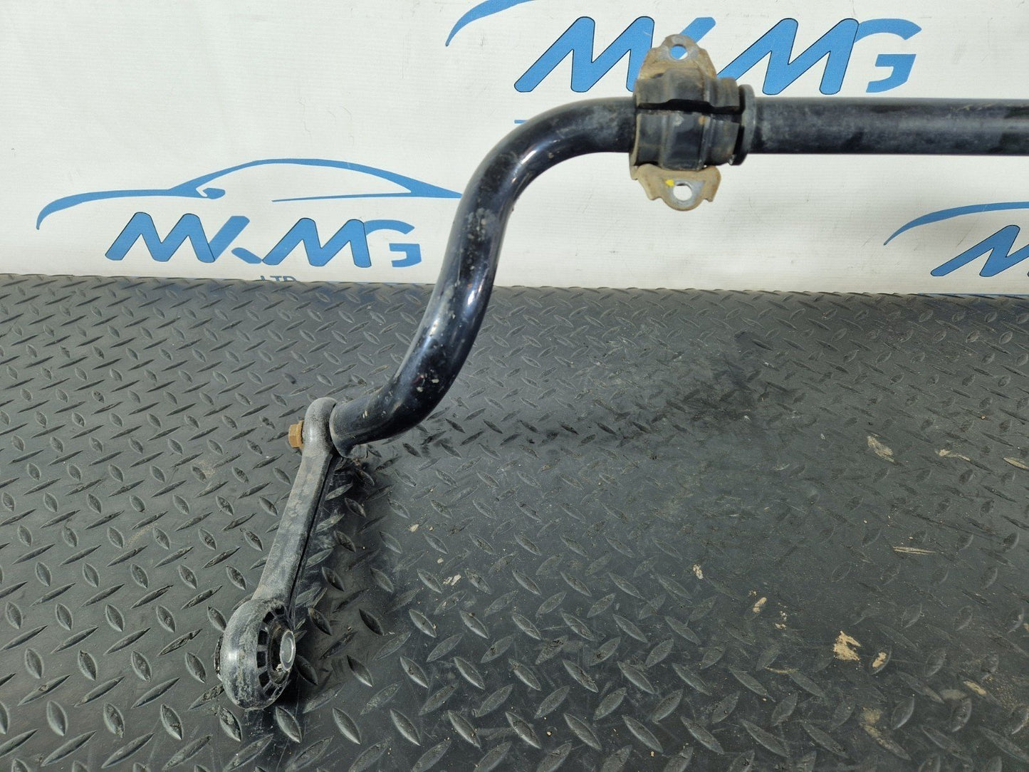 12-18 AUDI A6 C7 GENUINE OEM FRONT ANTI ROLL SWAY BAR STABILASER 4G0411309F