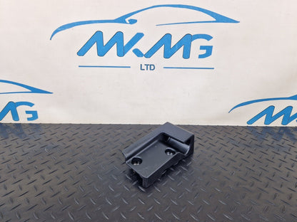18-ON MERCEDES BENZ A CLASS W177 TRUNK HITCH MOUNTING LEFT SIDE A1776801700