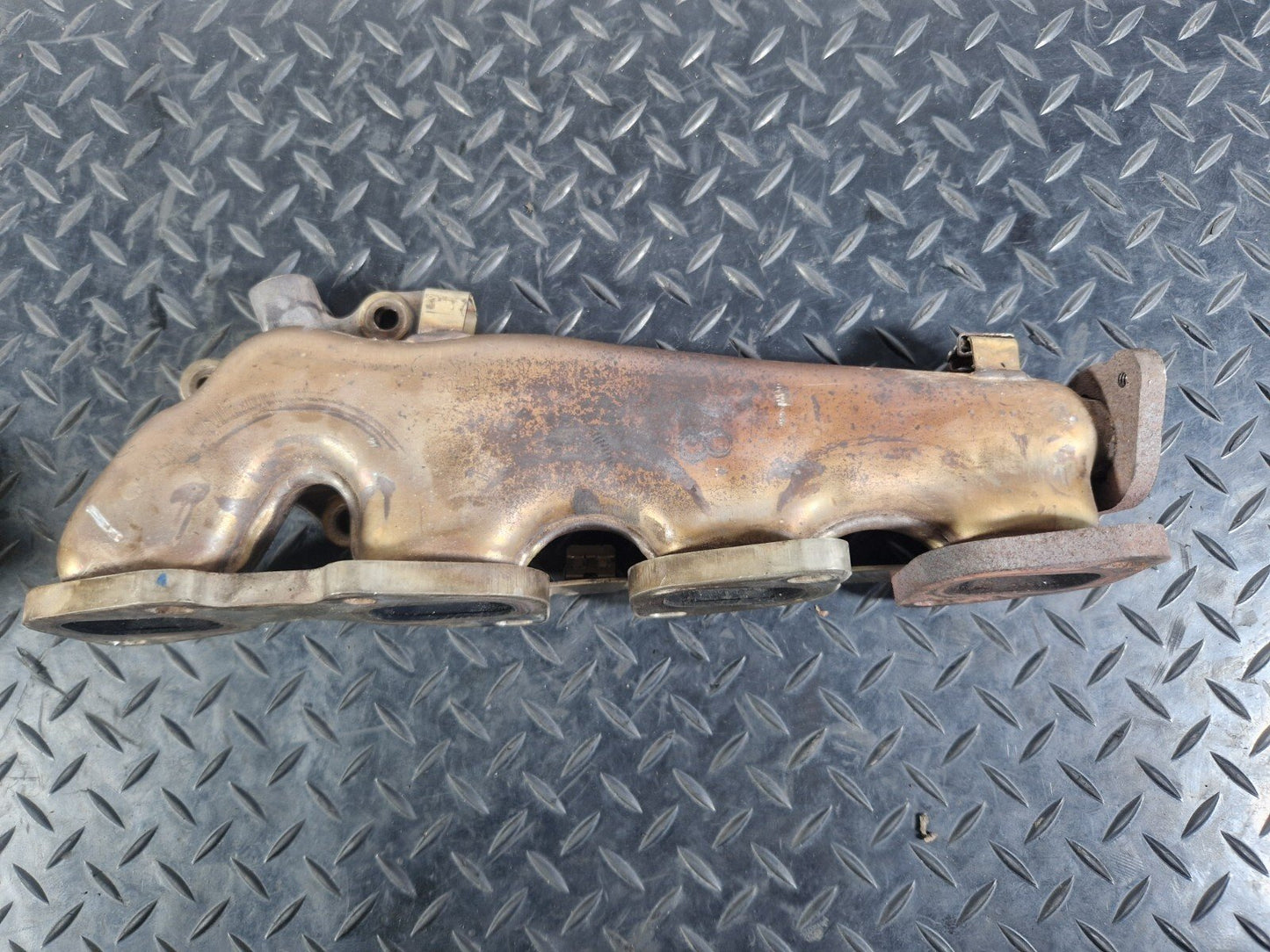 14-21 MERCEDES BENZ C300h W205 EXHAUST MANIFOLD A651140027