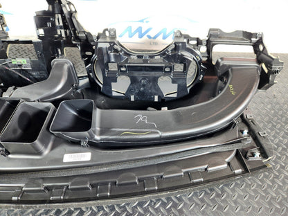 11-19 MERCEDES BENZ ML W166 DASHBOARD WITH AlRBAG A1666800787 A1668602402