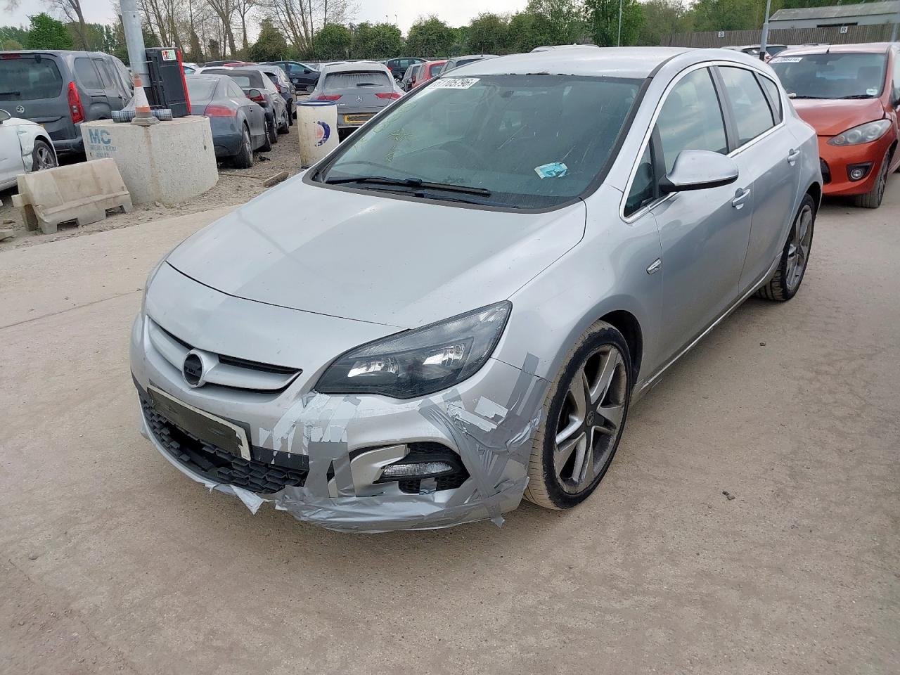 2014 Vauxhall Astra MK6 (J) (A3400)