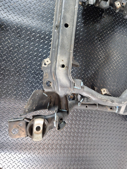 11-19 MERCEDES BENZ ML W166 GENUINE FRONT SUBFRAME A1663302000