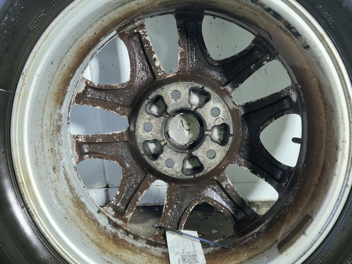 Hyundai i30 MK1 (FD) 16" Alloy Wheel with Tyre 205/55/16 5mm
