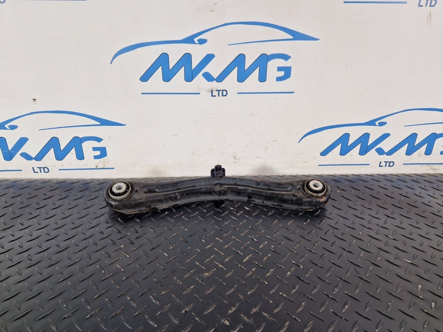 11-19 MERCEDES BENZ ML W166 OEM REAR RIGHT CONTROL ARM A1665460700