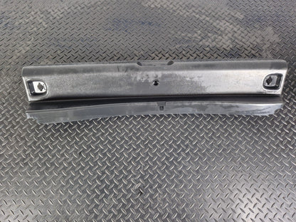 14-20 MERCEDES BENZ GLA 200 X156 TAILGATE COVER TRIM RIGHT A1567402000