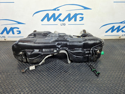 14-20 MERCEDES BENZ GLA X156 4-MATIC DIESEL ENGINE FUEL TANK A2464701300