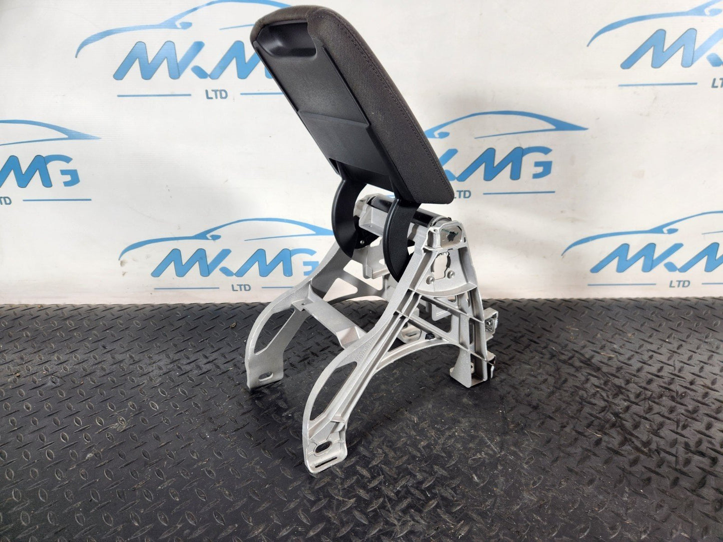 AUDI A5 F5 GENUINE CENTRE CONSOLE ARM REST 8W0864283A