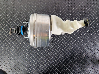 18-ON MERCEDES BENZ A CLASS W177 BRAKE SERVO & MASTER CYLINDER OEM A2474300100
