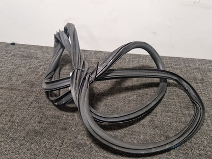 Mercedes-Benz Vito V-Class W447 Body Door Rubber Seal