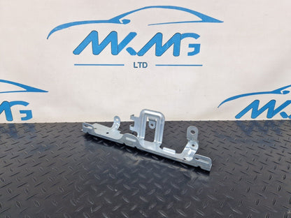 14-21 MERCEDES BENZ C200d W205 GENUINE LEFT SIDE N/S BOOT BRACKET A2056914300